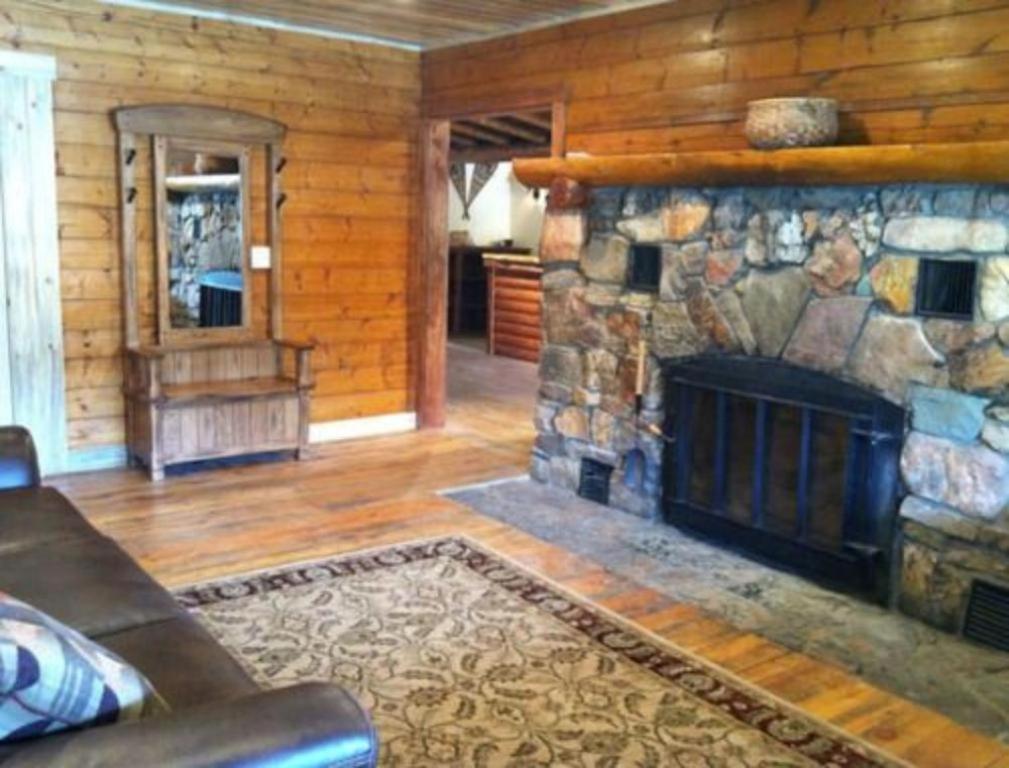 Wapiti Lodge 3*