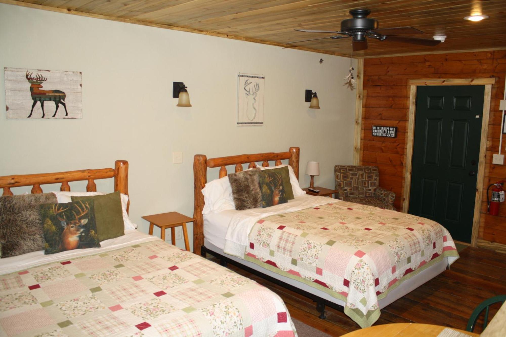 Alojamento de Acomodação e Pequeno-almoço Wapiti Lodge 3*